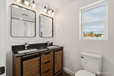 409 E Okanogan Avenue , Chelan, WA 98816 - Photo 20