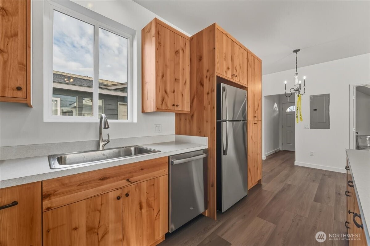 409 E Okanogan Avenue , Chelan, WA 98816