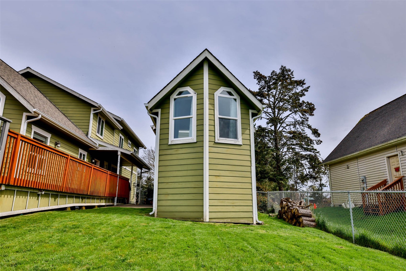 503 Duck Lake Drive SE, Ocean Shores, WA 98569