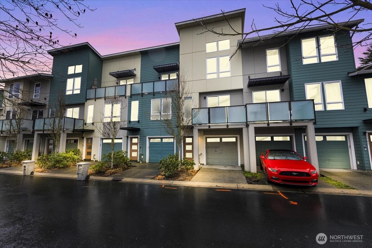 3511 NE 146th Place , Lake Forest Park, WA 98155