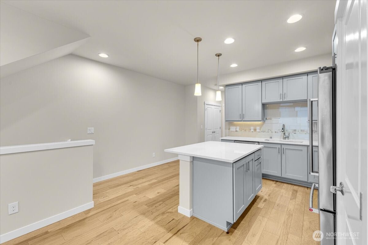 3511 NE 146th Place , Lake Forest Park, WA 98155