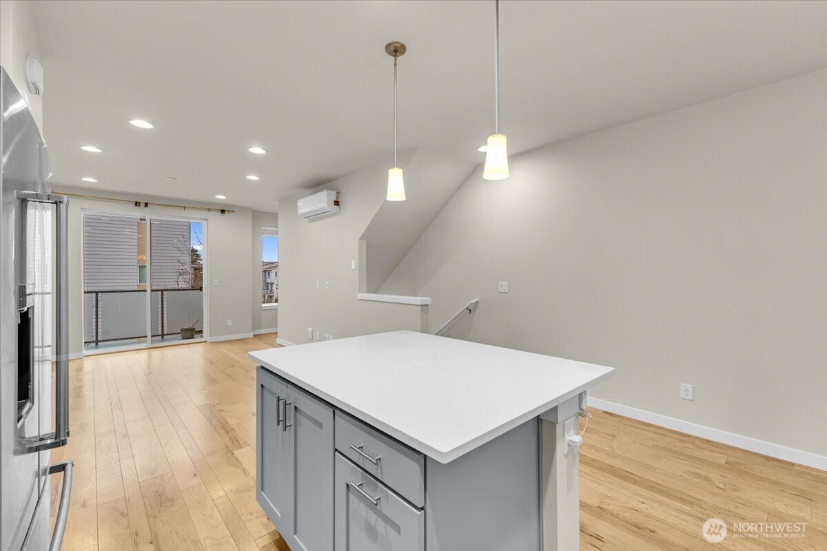 3511 NE 146th Place , Lake Forest Park, WA 98155