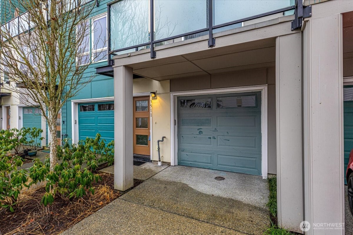 3511 NE 146th Place , Lake Forest Park, WA 98155