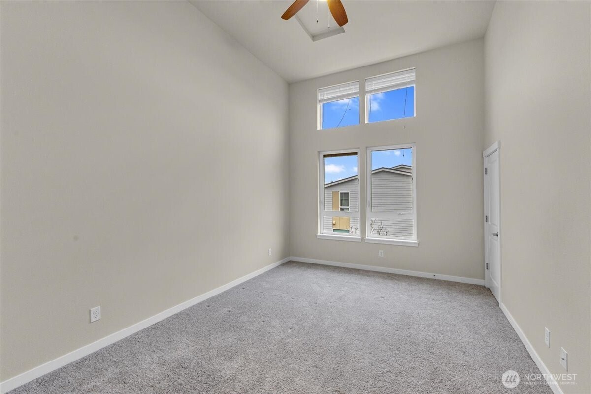 3511 NE 146th Place , Lake Forest Park, WA 98155