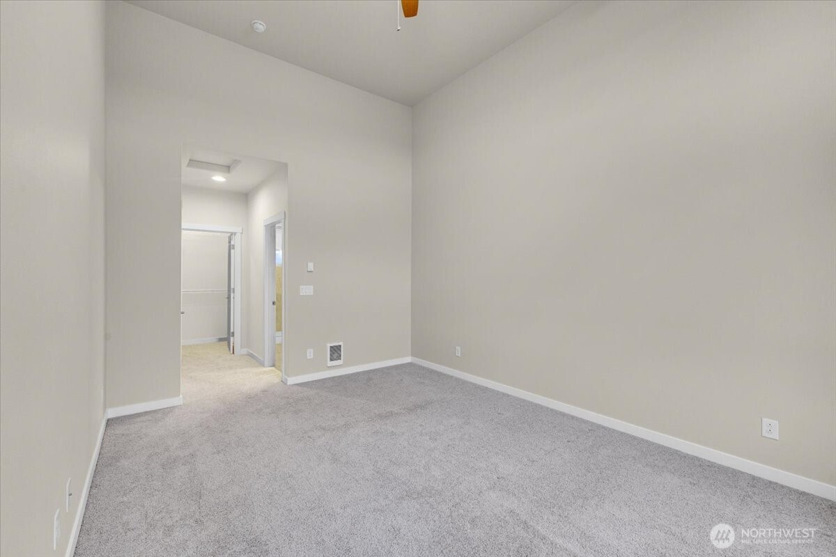 3511 NE 146th Place , Lake Forest Park, WA 98155