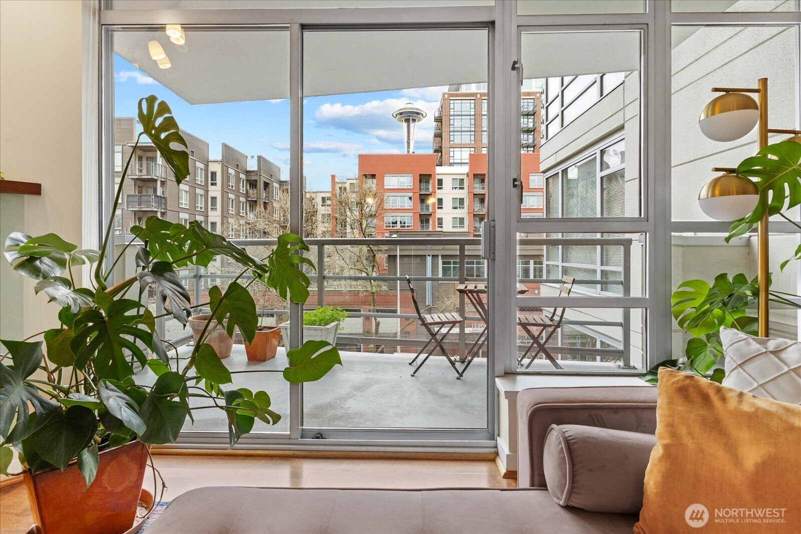 2929 1st Avenue #412, Seattle, WA 98121
