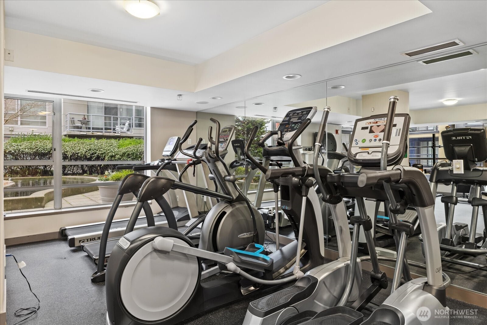 2929 1st Avenue #412, Seattle, WA 98121