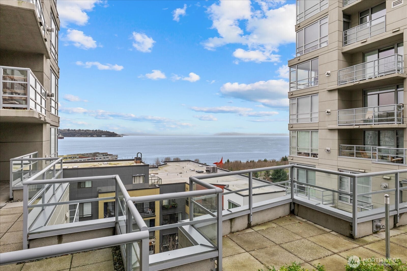 2929 1st Avenue #412, Seattle, WA 98121