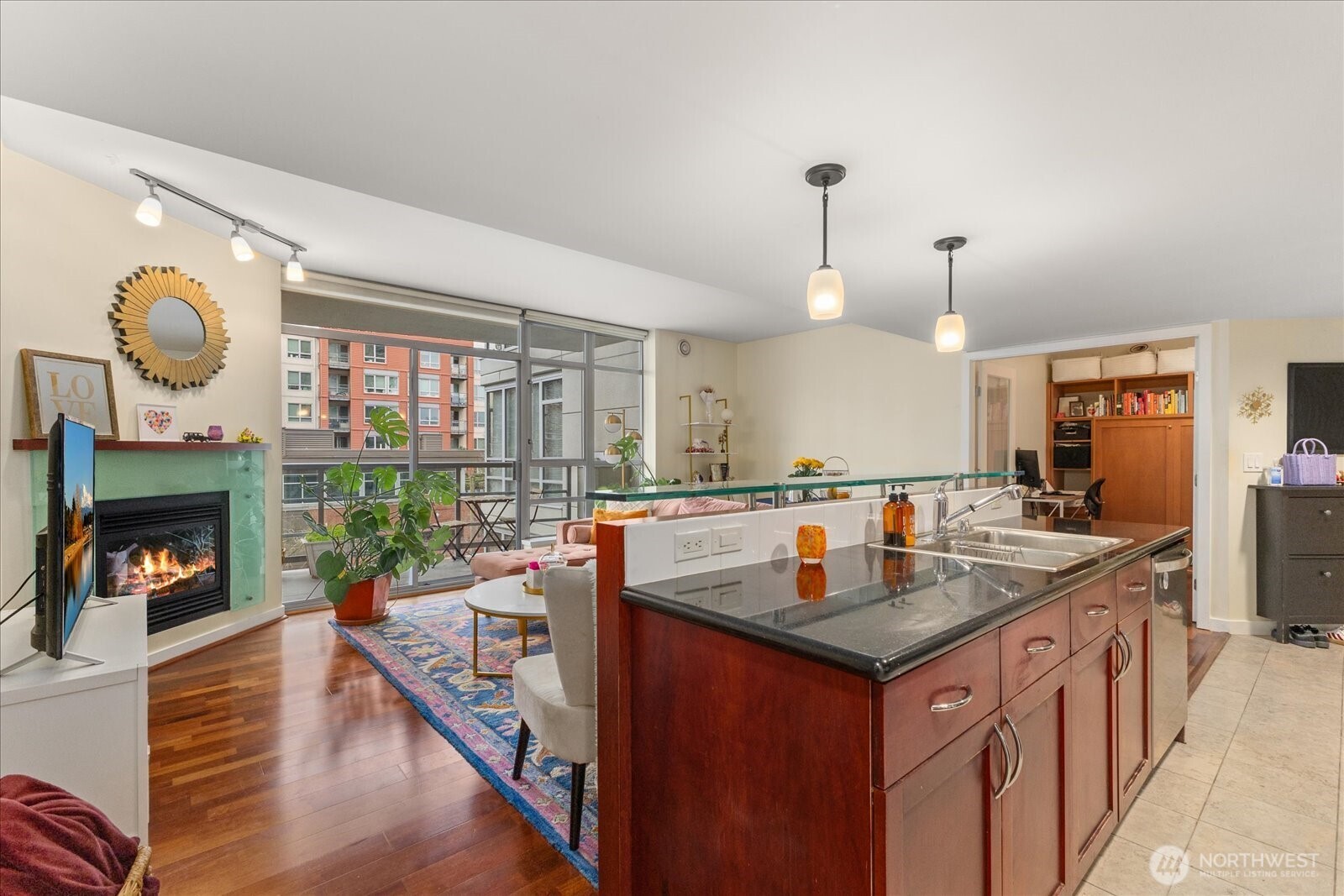 2929 1st Avenue #412, Seattle, WA 98121