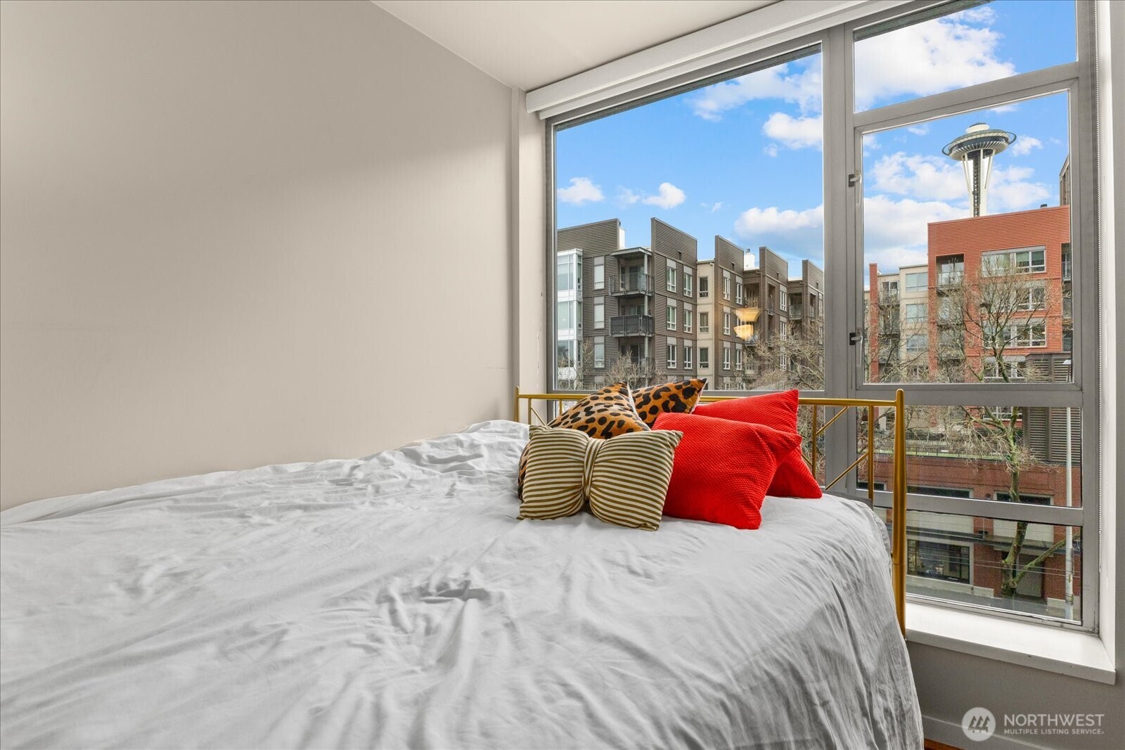 2929 1st Avenue #412, Seattle, WA 98121