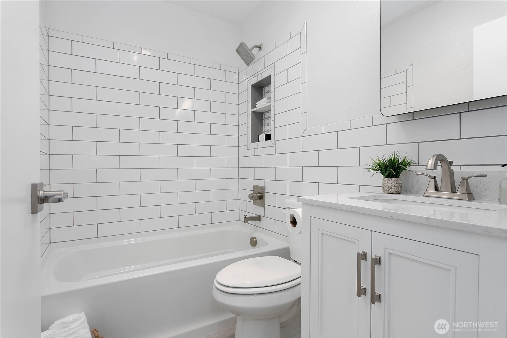 819 High Street #101, Bellingham, WA 98225