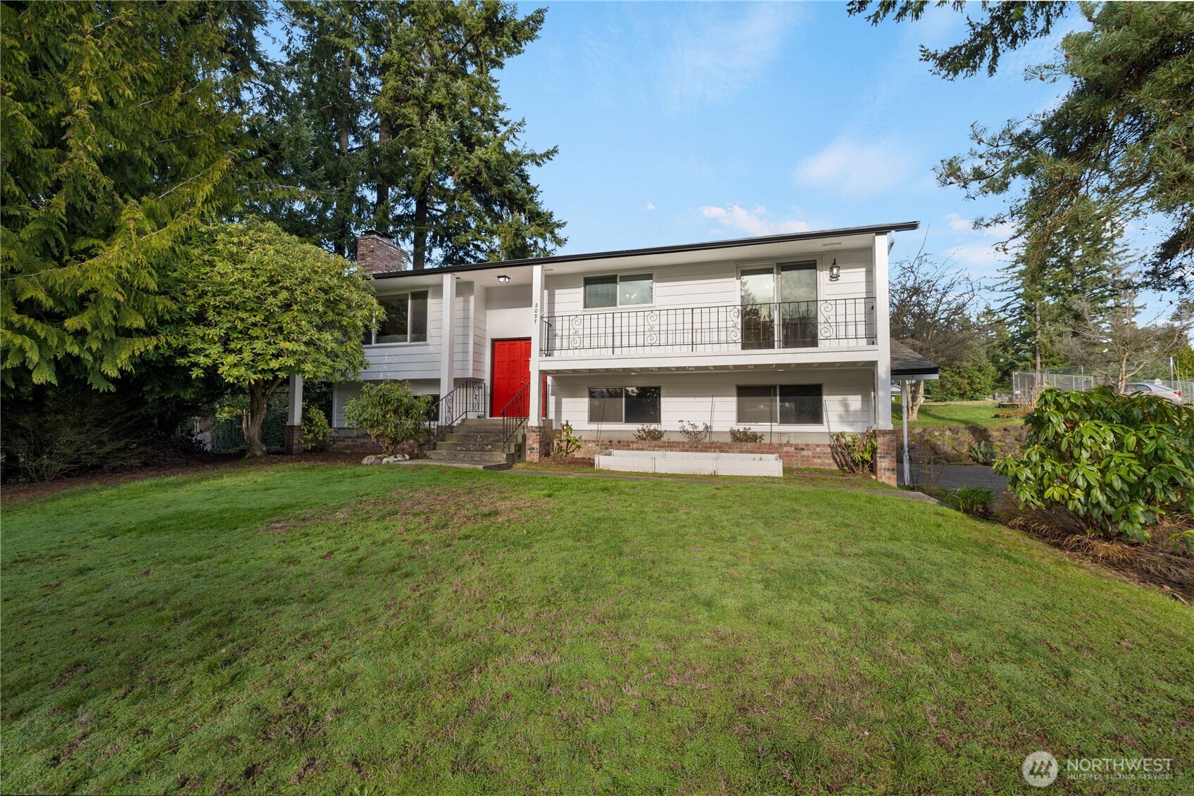 2037 NE Ridgewood Drive , Poulsbo, WA 98370