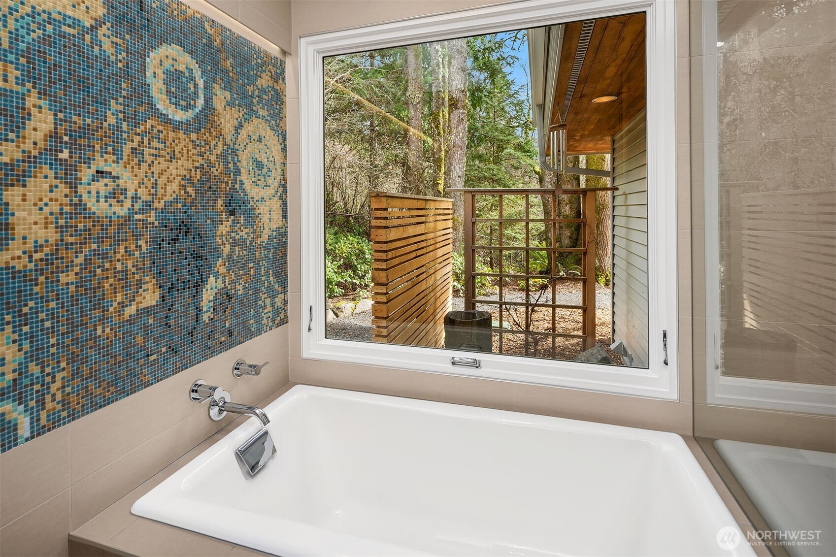 14740 SE 56th Street , Bellevue, WA 98006