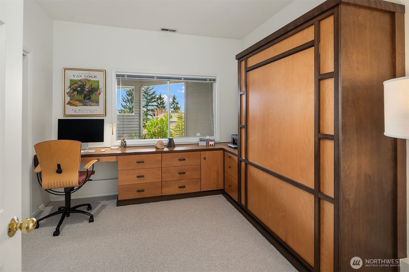 14740 SE 56th Street , Bellevue, WA 98006