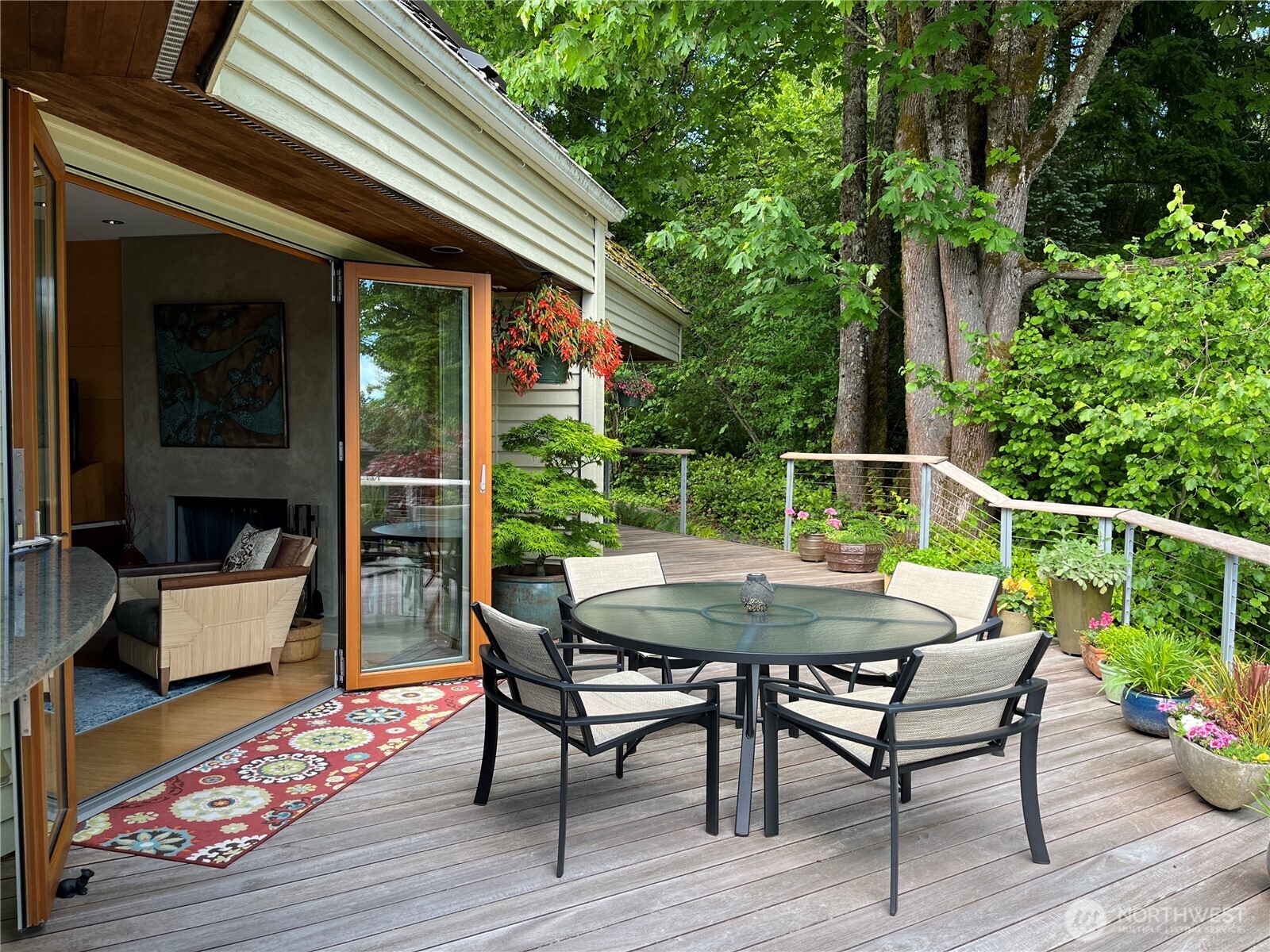 14740 SE 56th Street , Bellevue, WA 98006