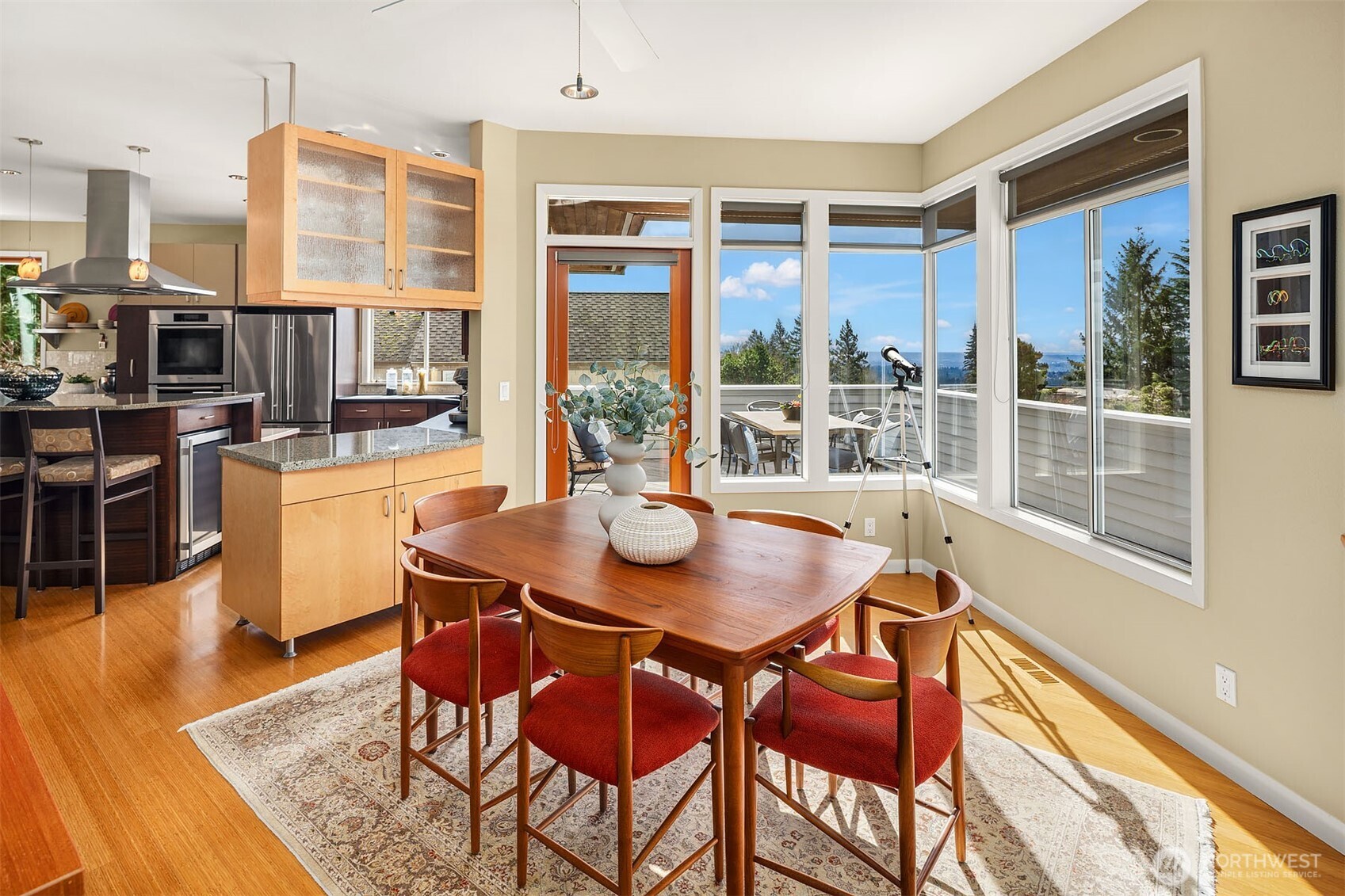 14740 SE 56th Street , Bellevue, WA 98006