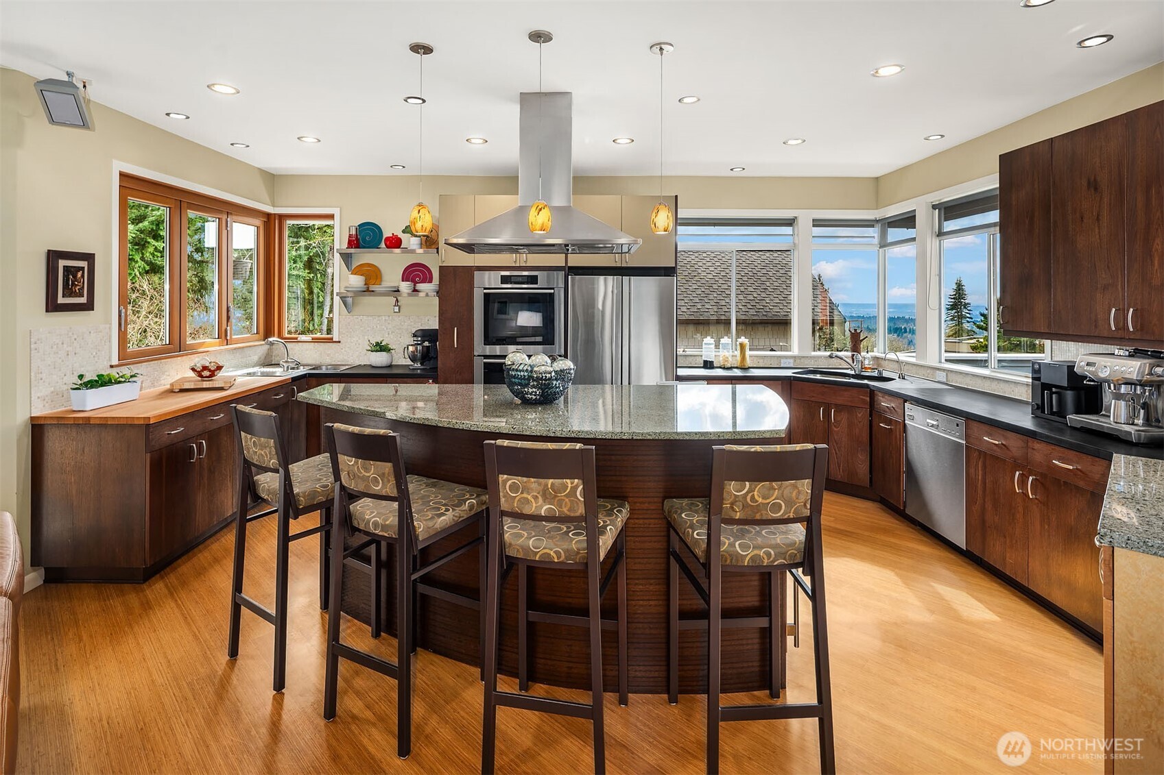 14740 SE 56th Street , Bellevue, WA 98006