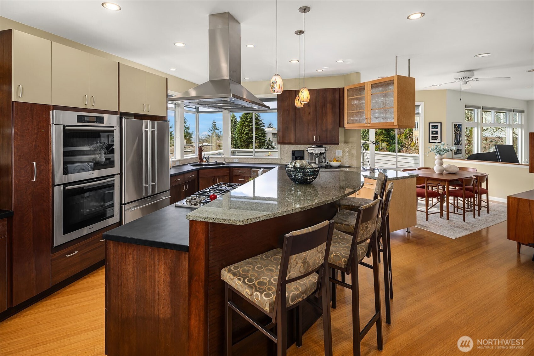 14740 SE 56th Street , Bellevue, WA 98006