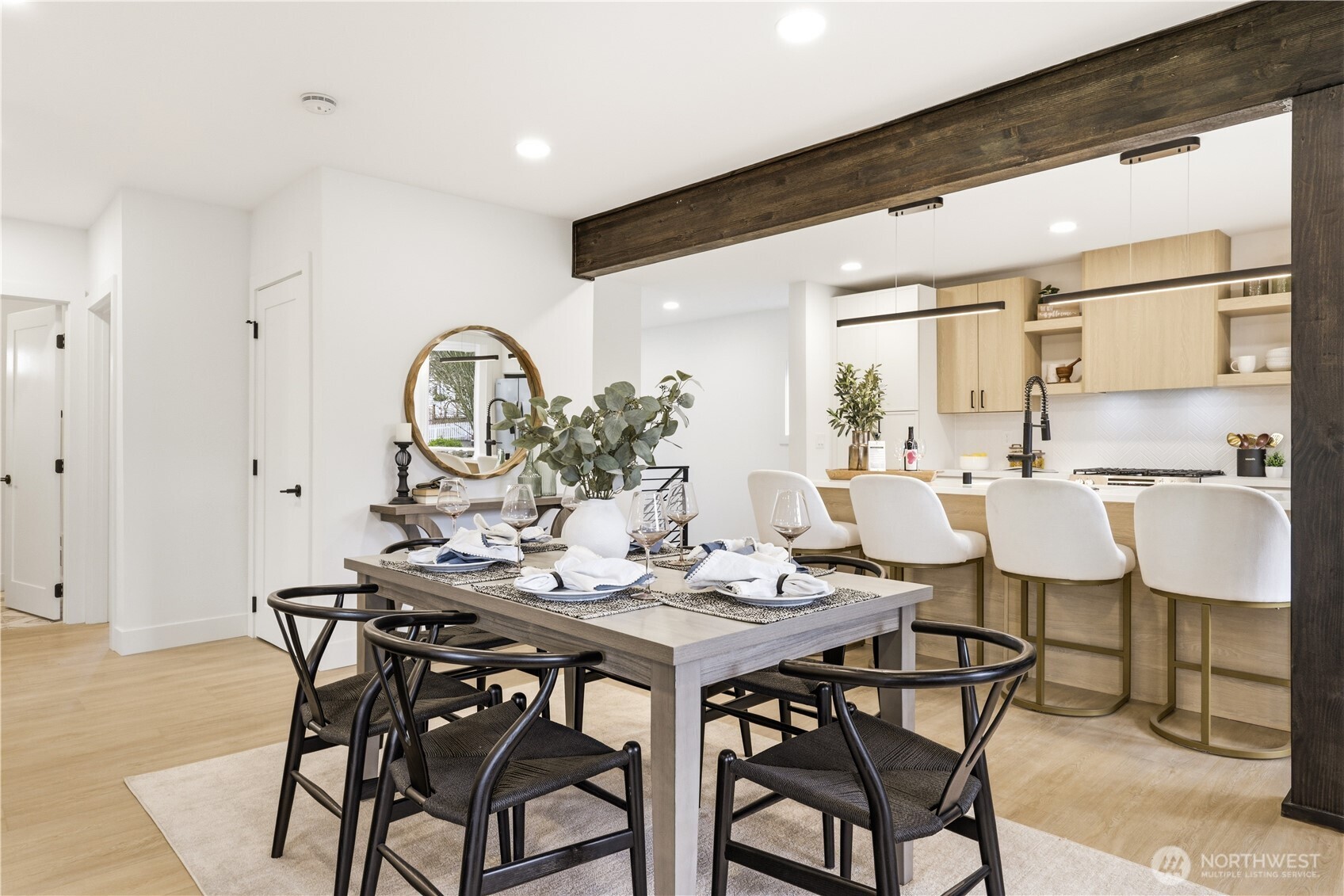 9011 36th Avenue SW, Seattle, WA 98126