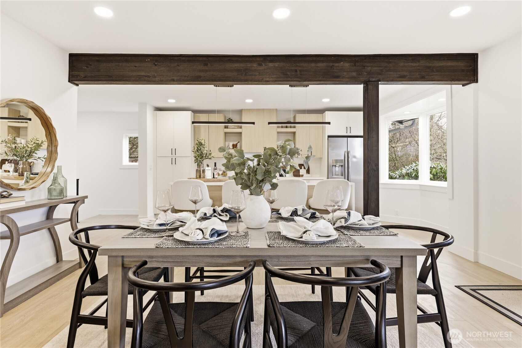 9011 36th Avenue SW, Seattle, WA 98126