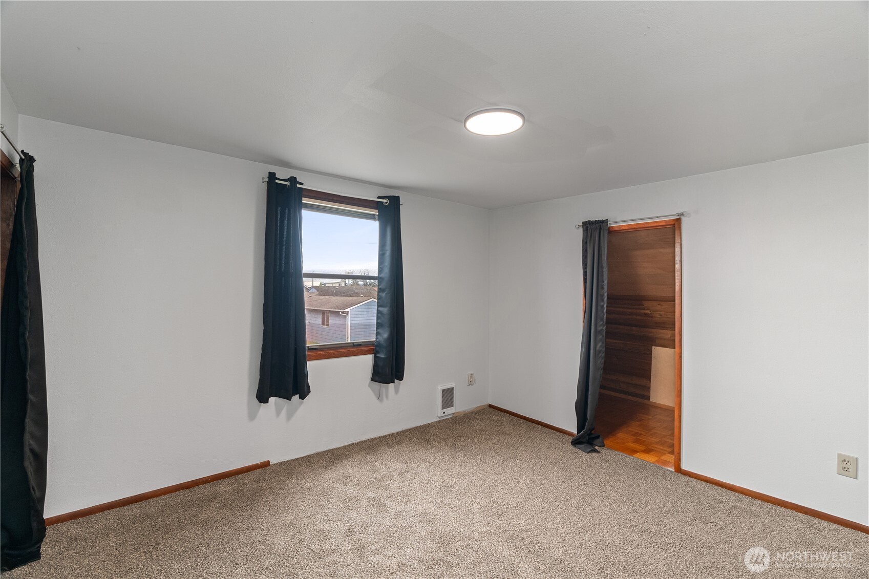 508 30th Street , Hoquiam, WA 98550
