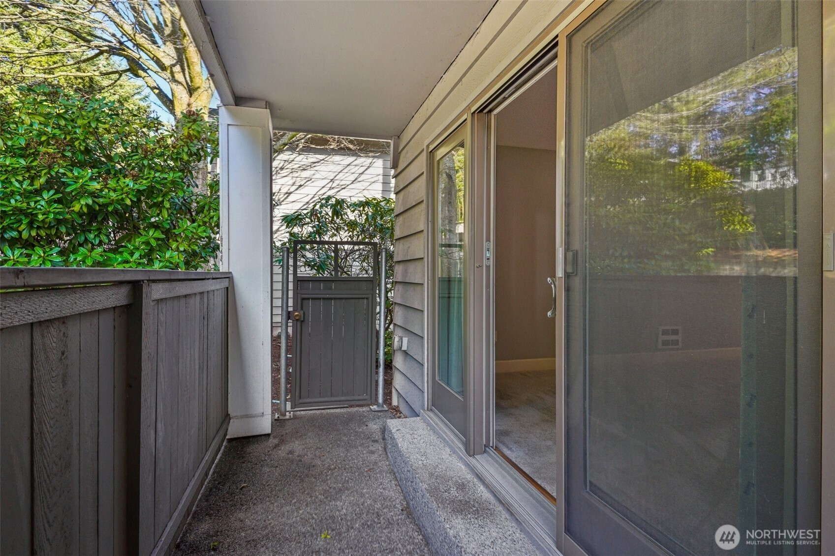 8025 234th Street SW #116, Edmonds, WA 98026-9317