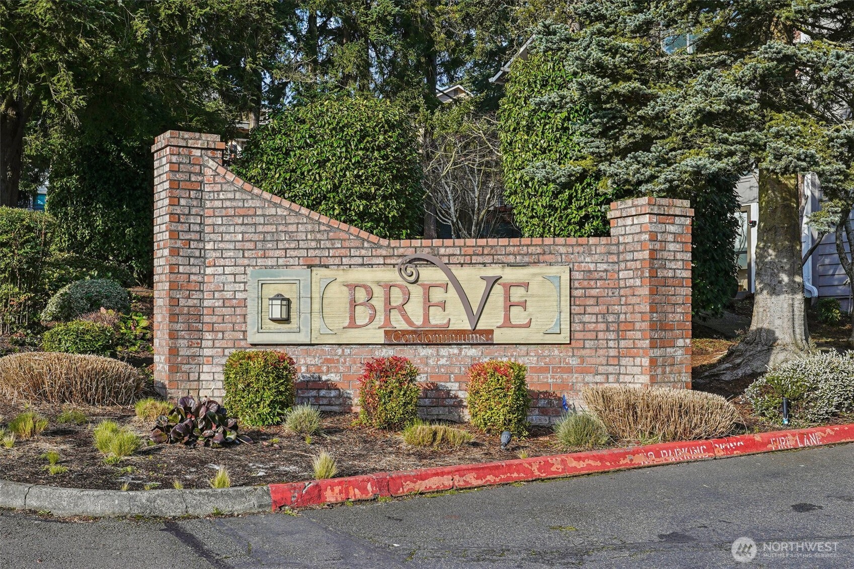 8025 234th Street SW #116, Edmonds, WA 98026-9317