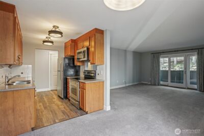 8025 234th Street SW #116, Edmonds, WA 98026-9317 - Photo 6