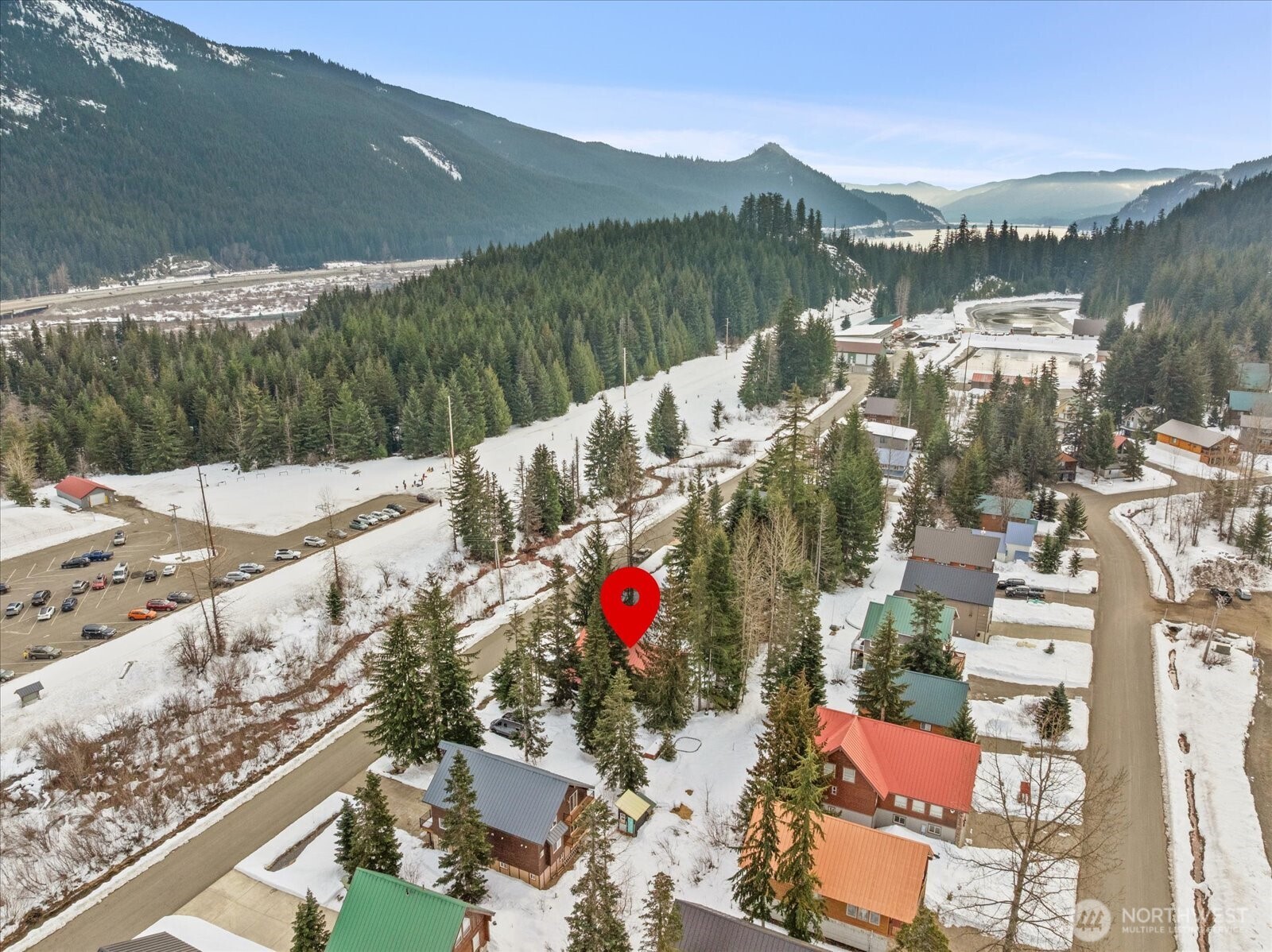 661 E Hyak Drive , Snoqualmie Pass, WA 98068-5084