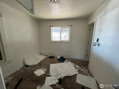 2519 E Wishkah Boulevard , Aberdeen, WA 98520 - Photo 6