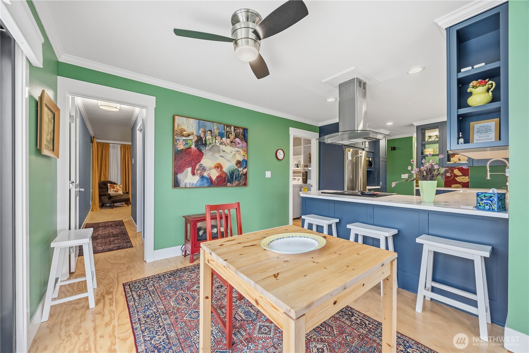 301 S 3rd Street #4, Chelan, WA 98816