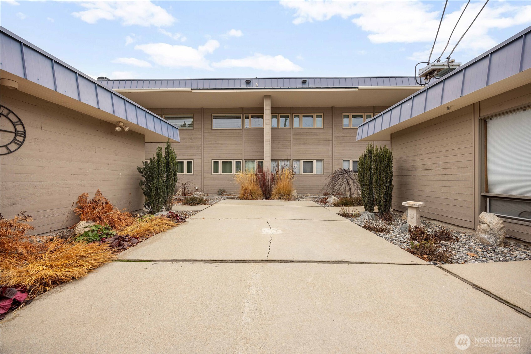 301 S 3rd Street #4, Chelan, WA 98816