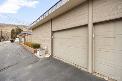 301 S 3rd Street #4, Chelan, WA 98816 - Photo 8