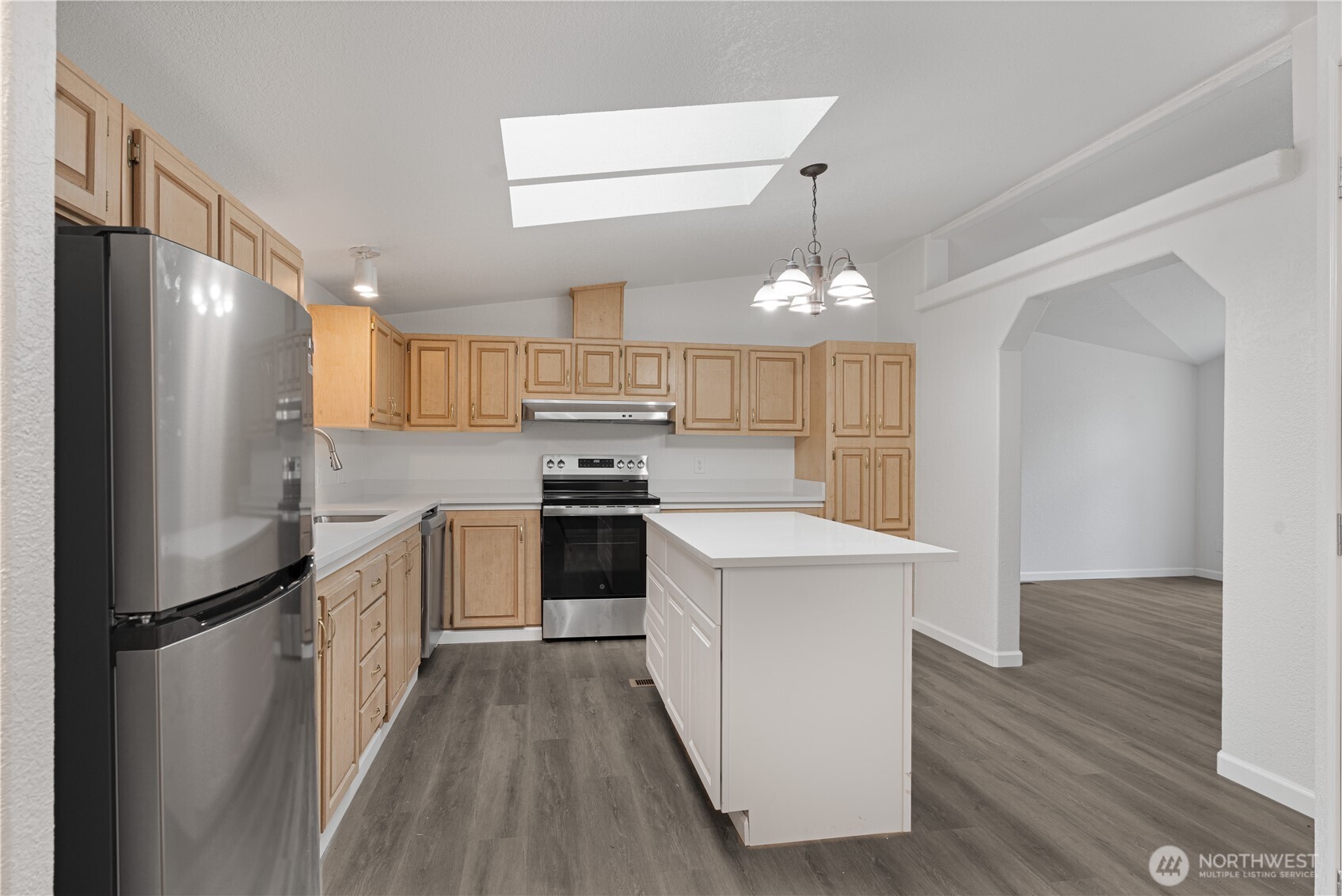 2515 E Williams Lane , Port Orchard, WA 98366