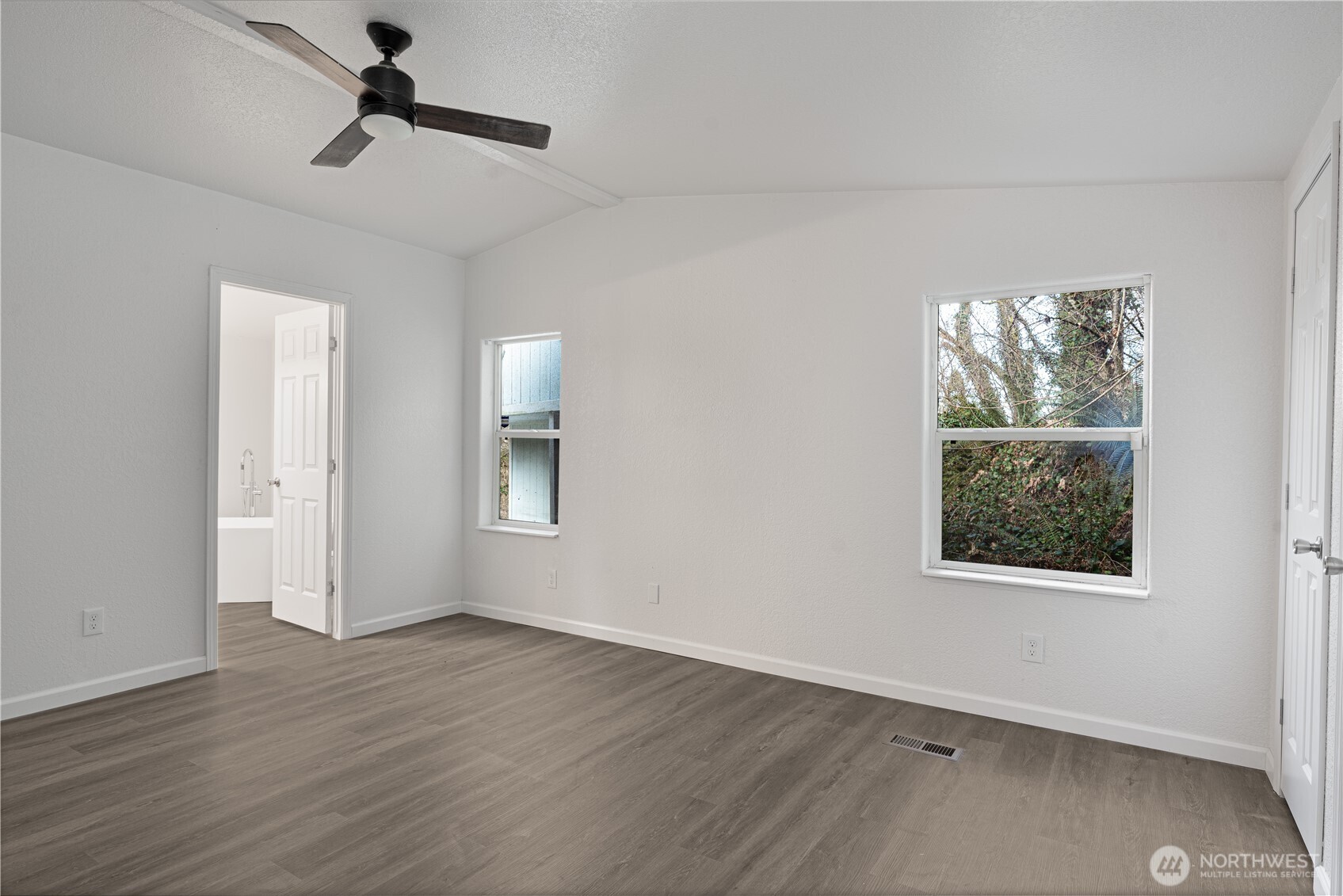 2515 E Williams Lane , Port Orchard, WA 98366