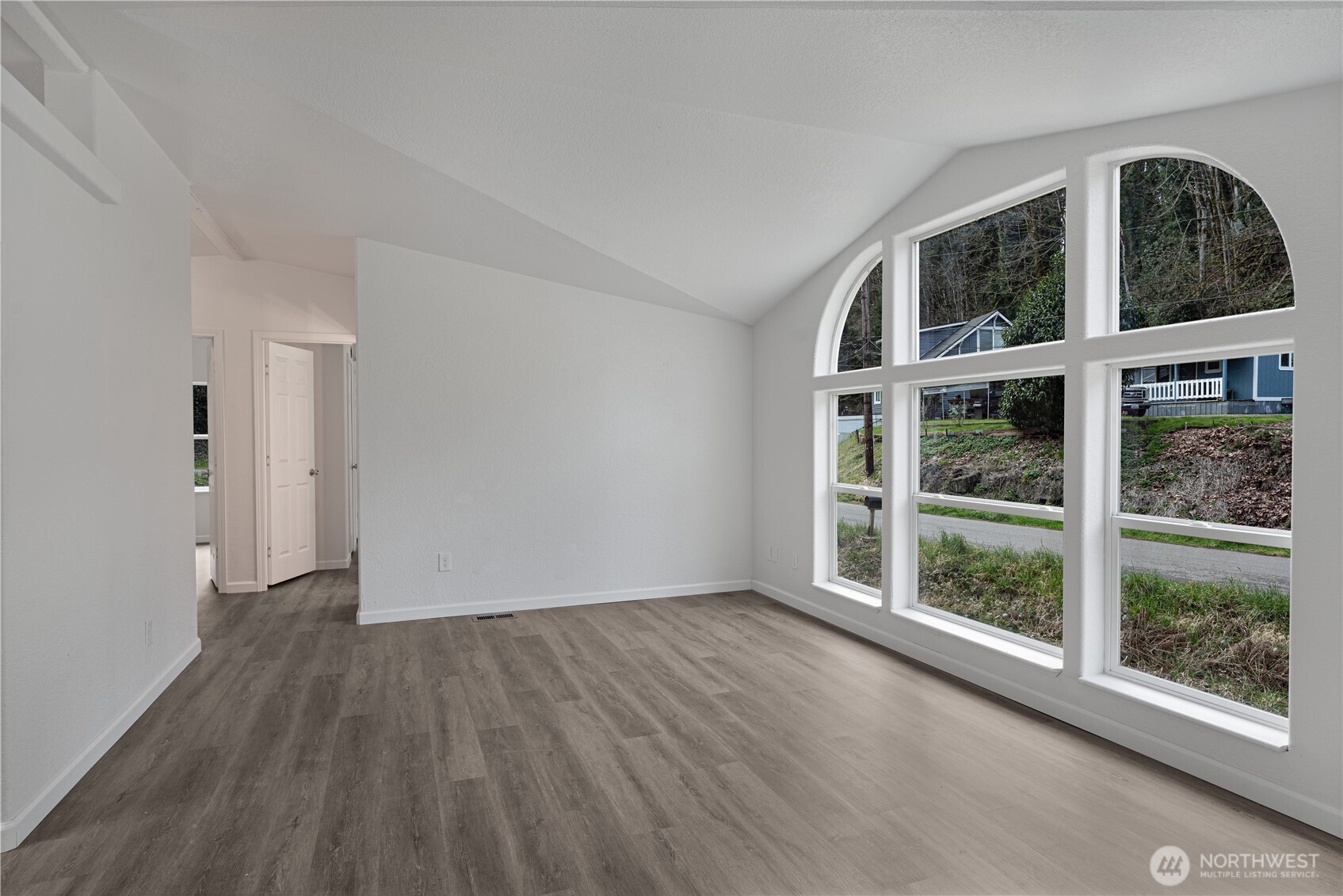 2515 E Williams Lane , Port Orchard, WA 98366