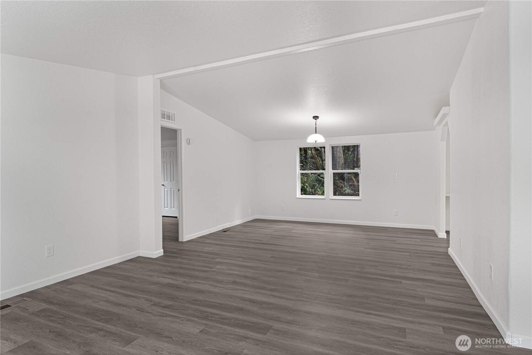 2515 E Williams Lane , Port Orchard, WA 98366