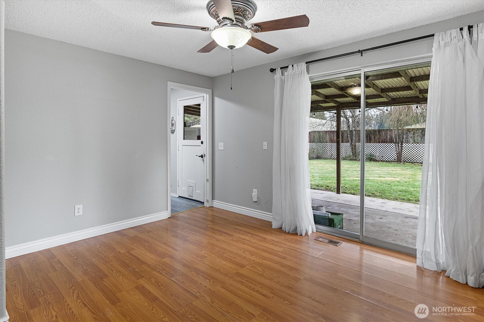 2120 Ginkgo Street SE, Auburn, WA 98092