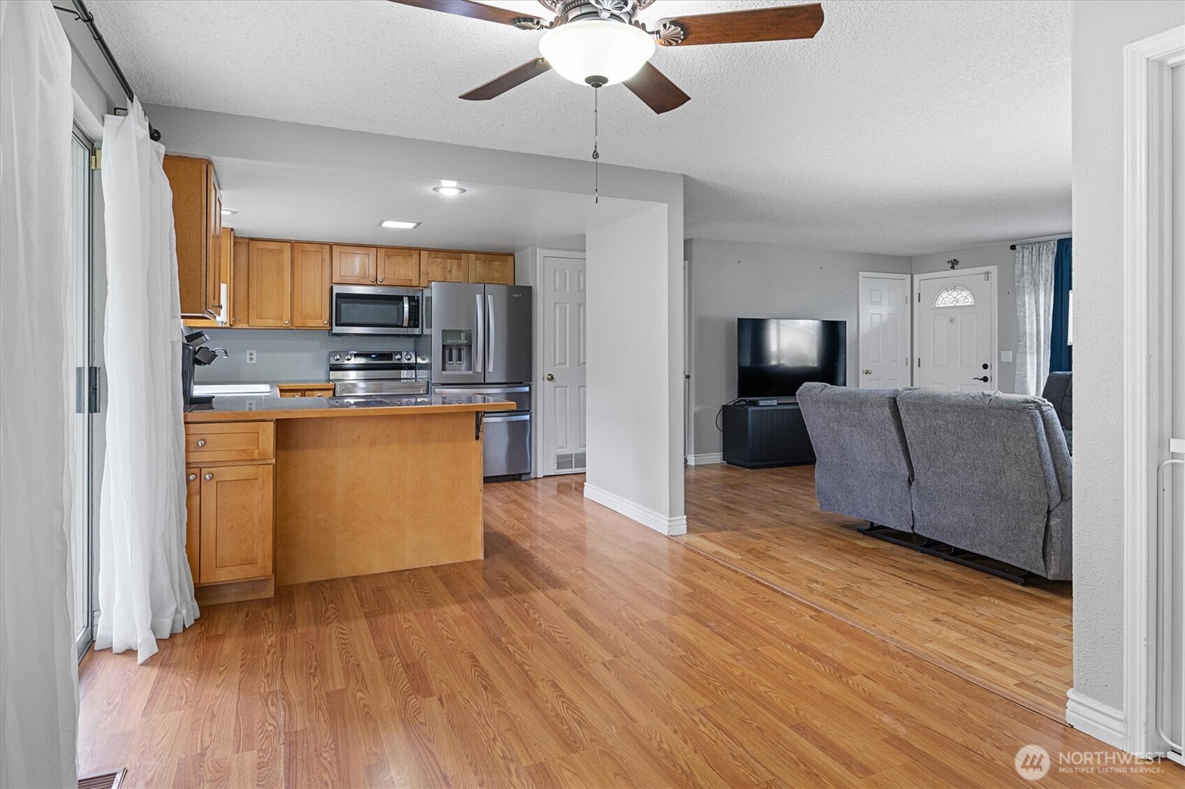 2120 Ginkgo Street SE, Auburn, WA 98092