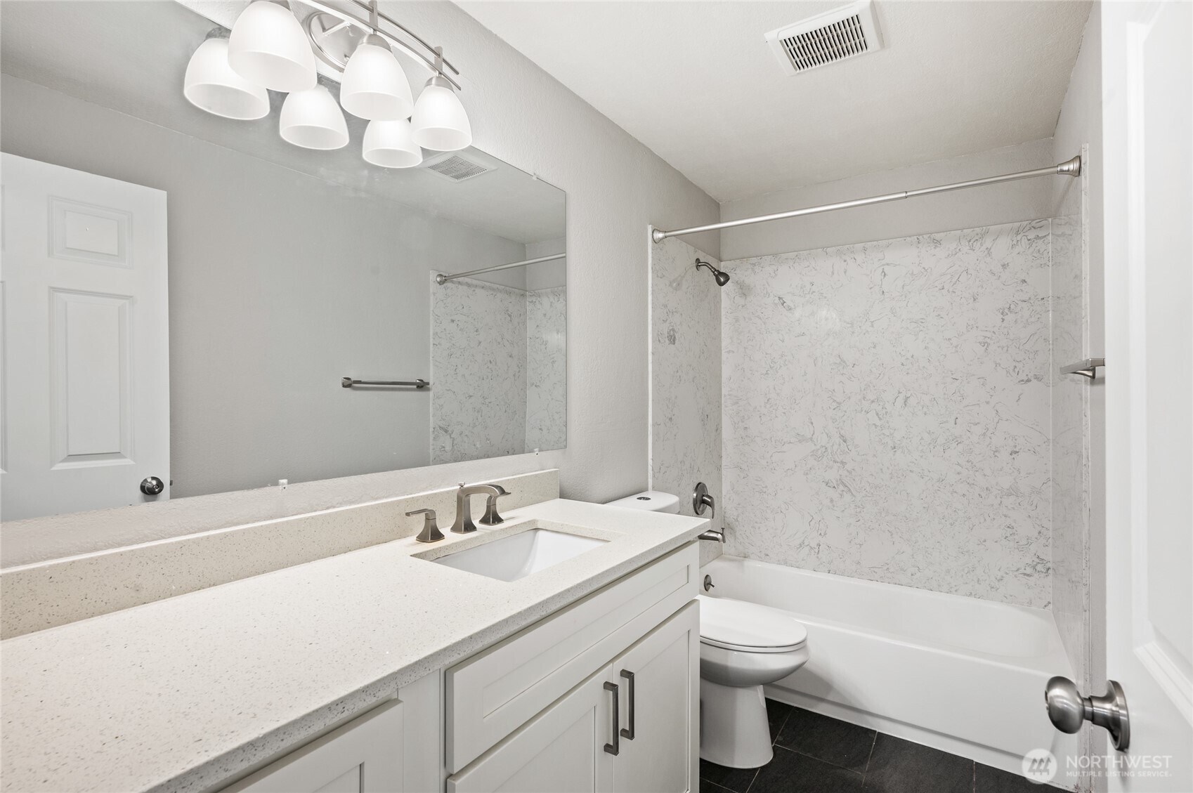 4415 145th Avenue NE #H5, Bellevue, WA 98007