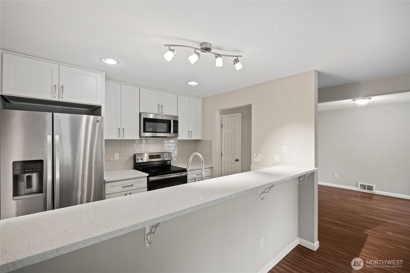 4415 145th Avenue NE #H5, Bellevue, WA 98007