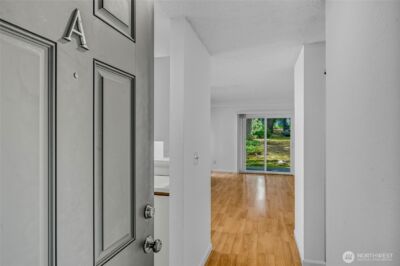 14424 NE 30th Place #29A, Bellevue, WA 98007 - Photo 2