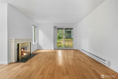 14424 NE 30th Place #29A, Bellevue, WA 98007 - Photo 4