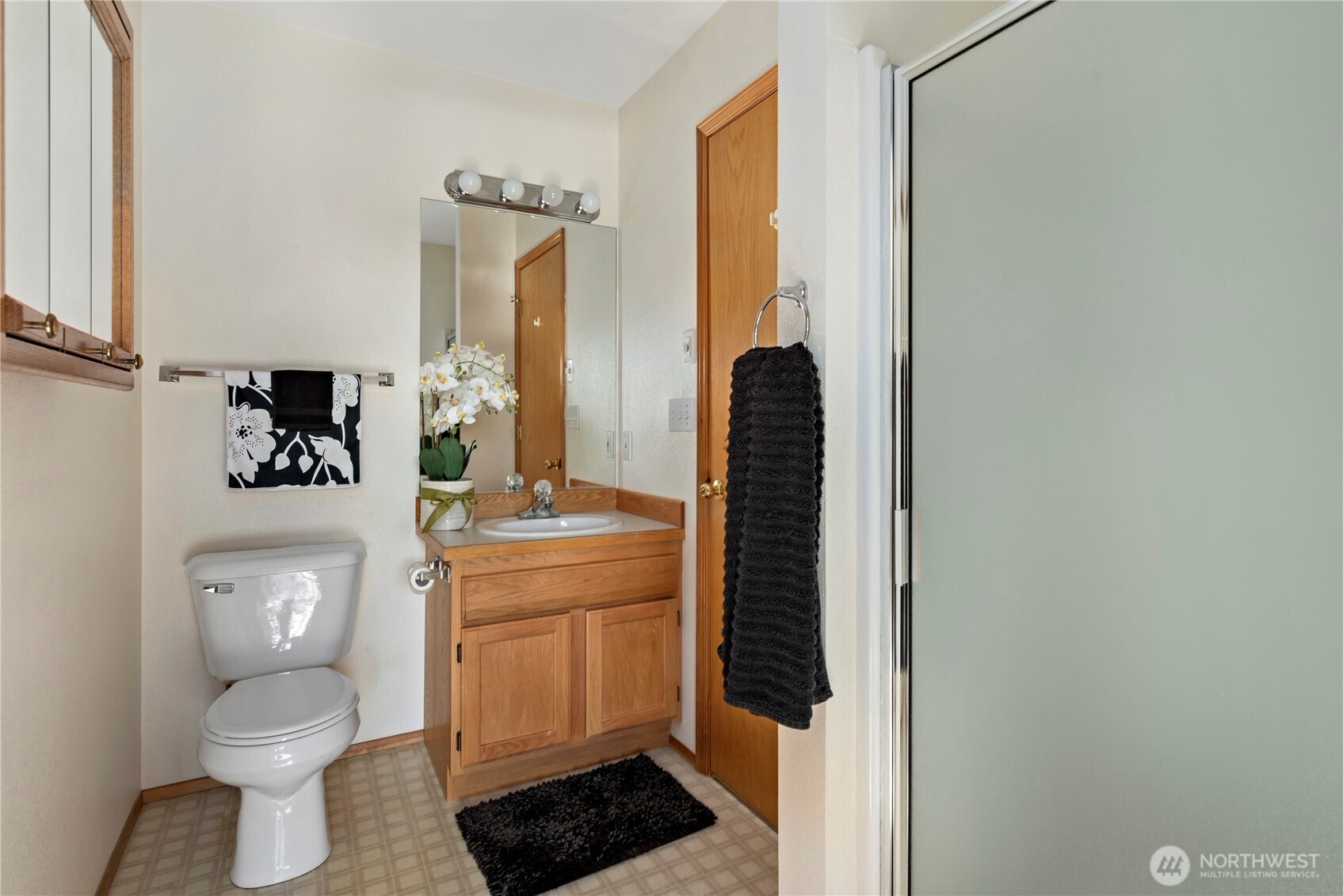 161 W Whidbey Avenue #21, Oak Harbor, WA 98277