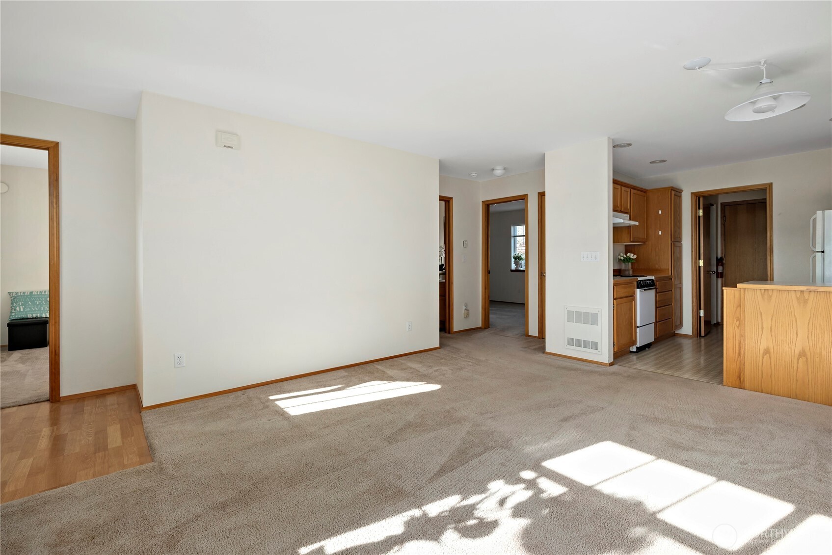 161 W Whidbey Avenue #21, Oak Harbor, WA 98277