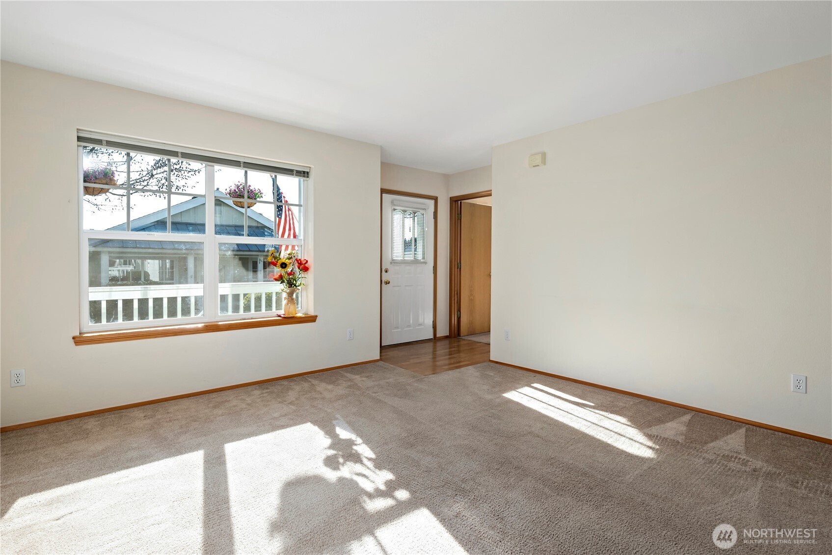 161 W Whidbey Avenue #21, Oak Harbor, WA 98277