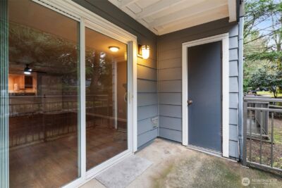 10014 NE 127th Place #A103, Kirkland, WA 98034 - Photo 30