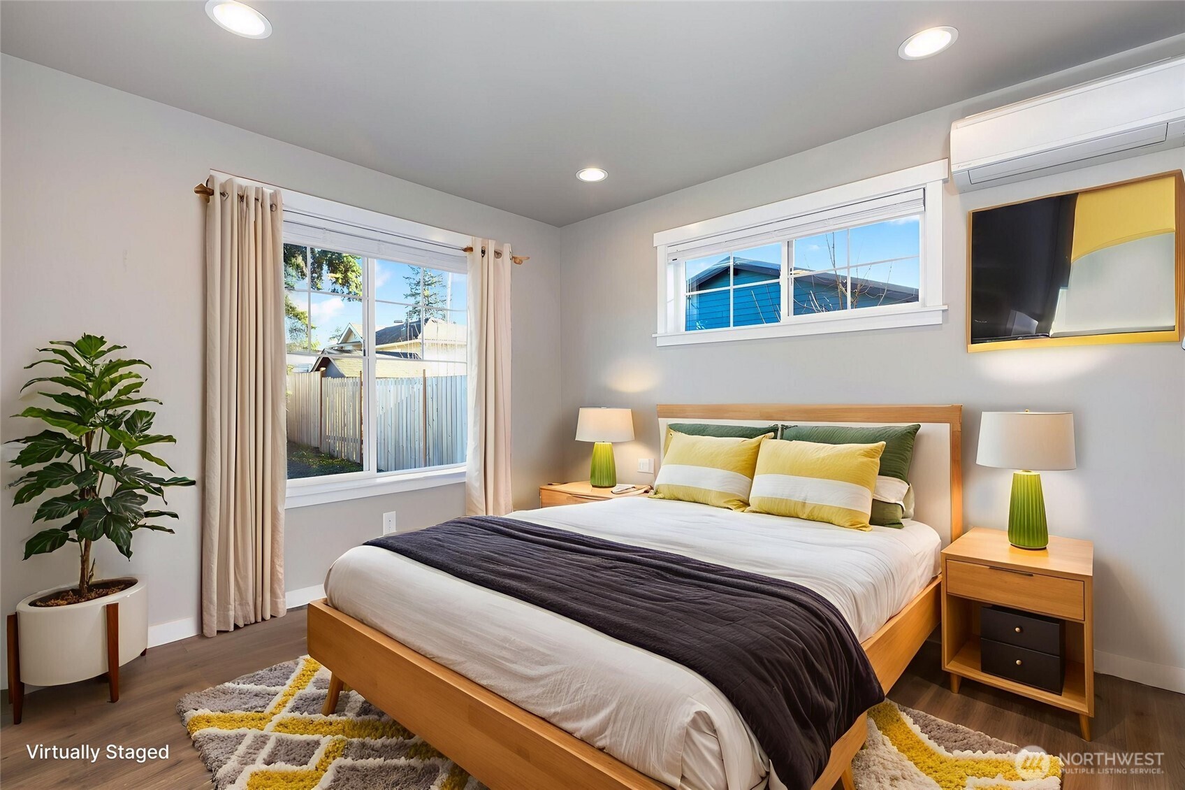 12757 Dayton Avenue N #B, Seattle, WA 98133