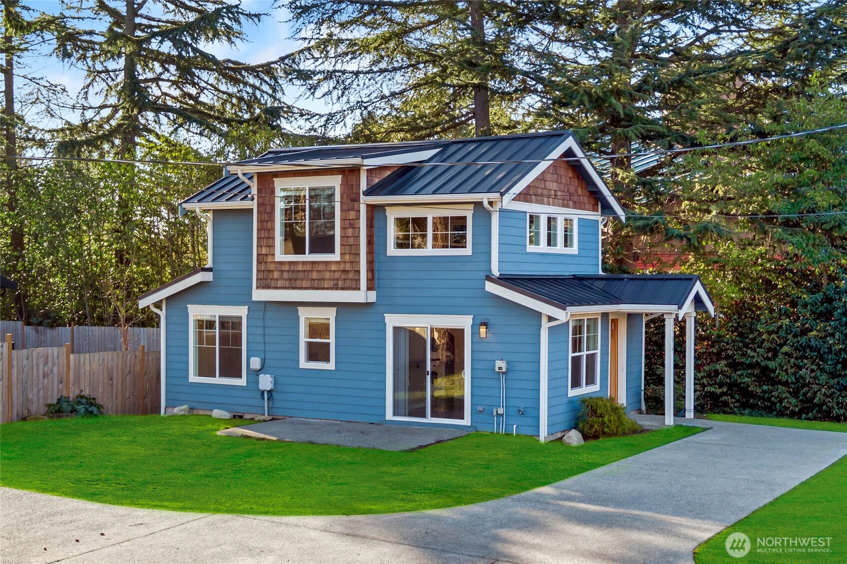 12757 Dayton Avenue N #B, Seattle, WA 98133