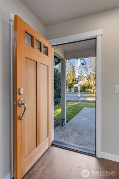 12757 Dayton Avenue N #B, Seattle, WA 98133 - Photo 5